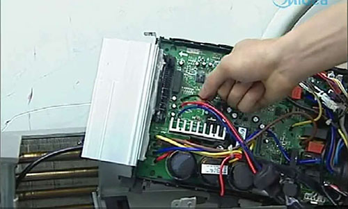 玛沁美的空调电话是多少